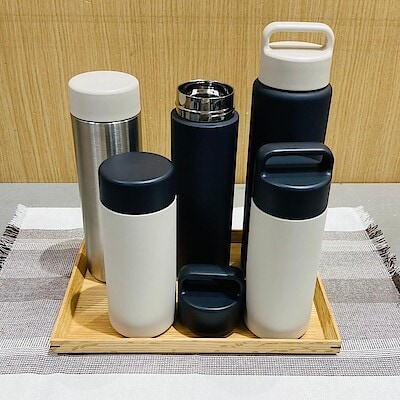 日焼け止め、保温保冷ボトル……春のお出かけに、準備したいアイテム～全国のお店から～