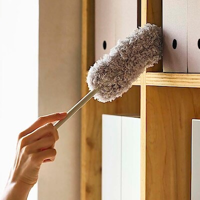 さっと手にとれて、埃を絡めとる。ミニ ハンディモップ