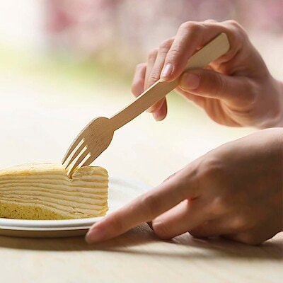 折れにくい強さ、使い切りにできる自然素材。竹フォーク