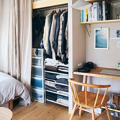 無印良品スタッフの住まいから、収納家具の取り入れかたを集めました