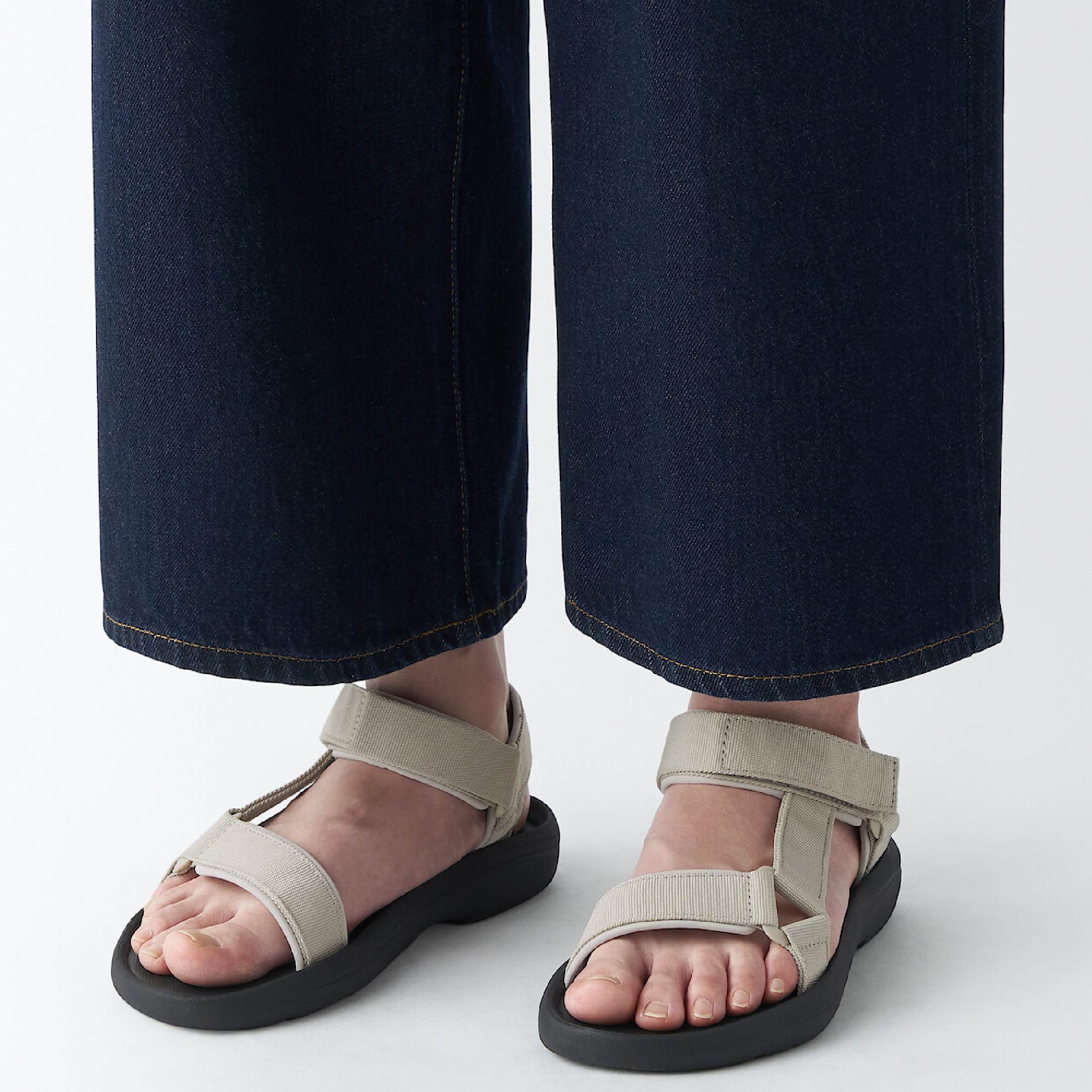 tapesandals_02