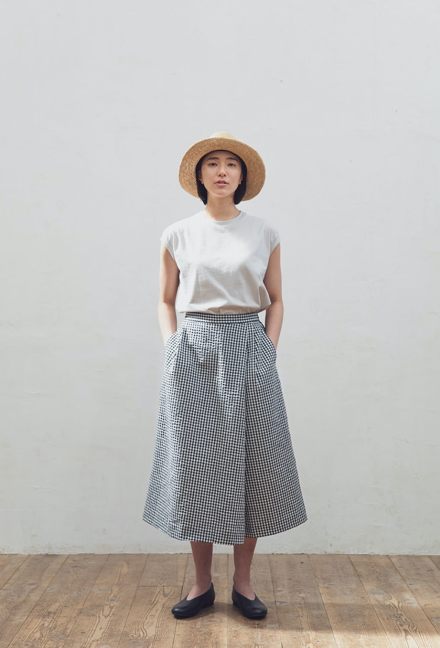 Model (Jersey Knit)