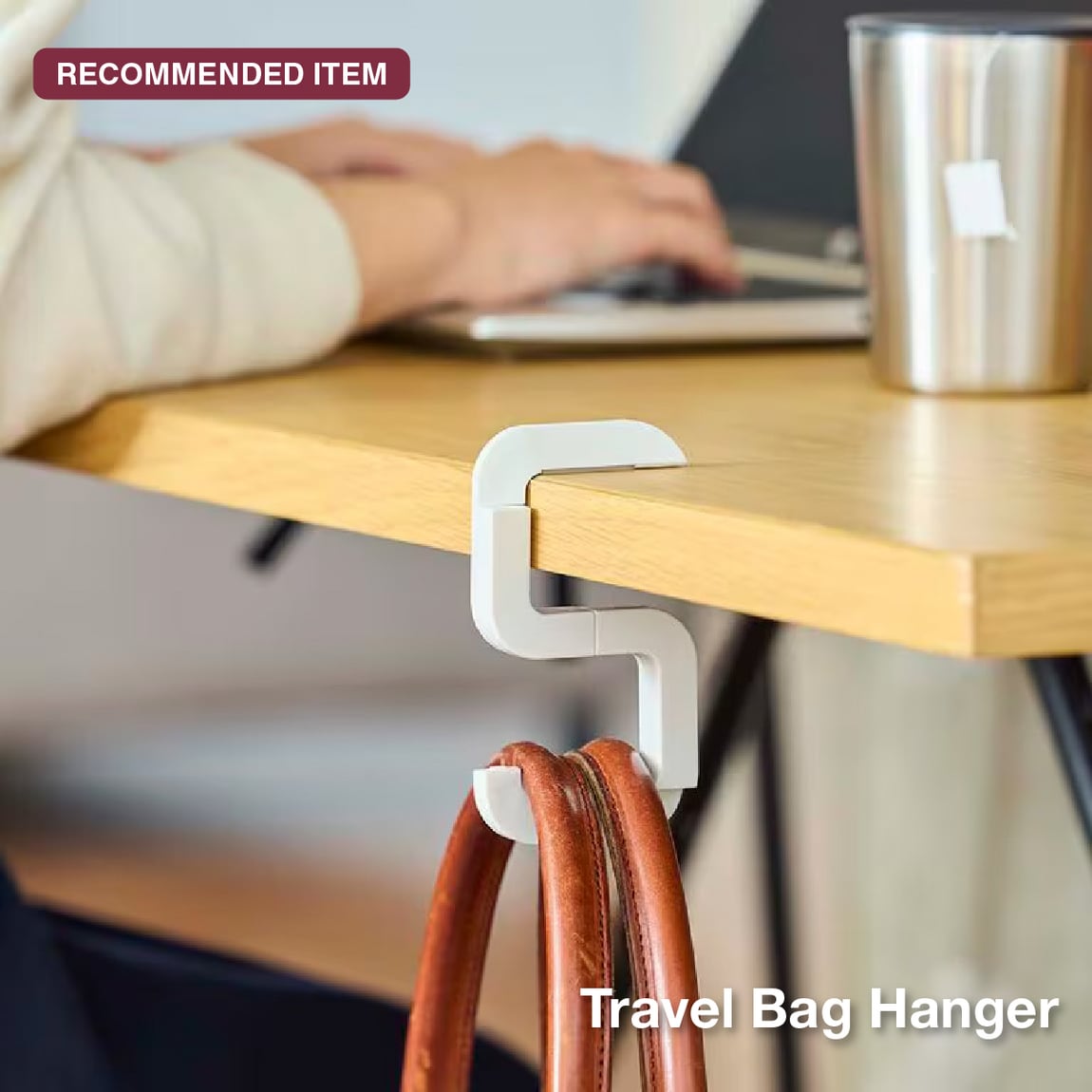 travel bag hanger