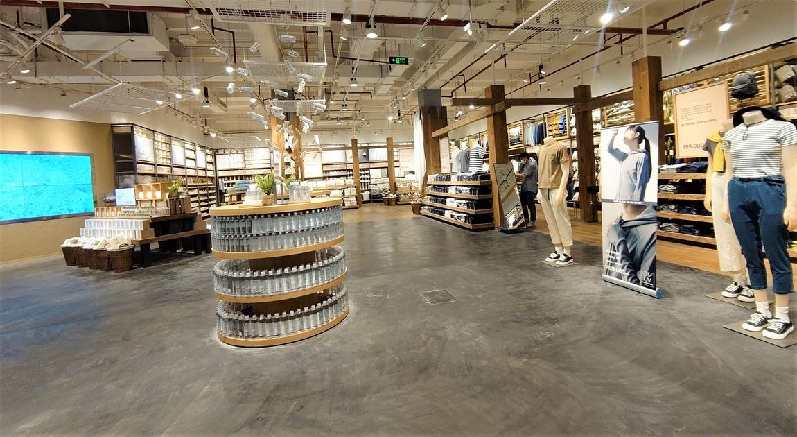 TẦNG TRỆT MUJI PARKSON LÊ THÁNH TÔN