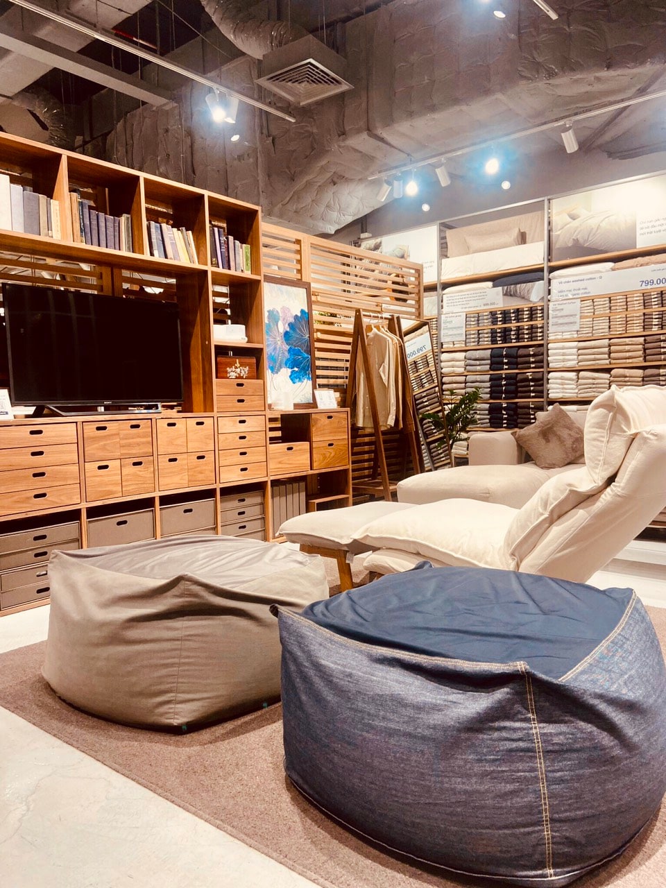 sofa 3