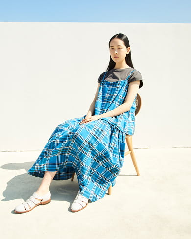 女馬杜拉斯格紋細肩帶套衫