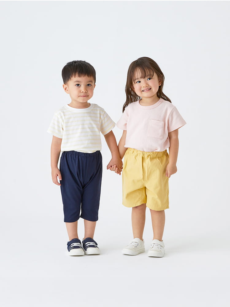 ベビー あたまするっと 天竺編みクルーネック半袖Ｔシャツ 着用画像