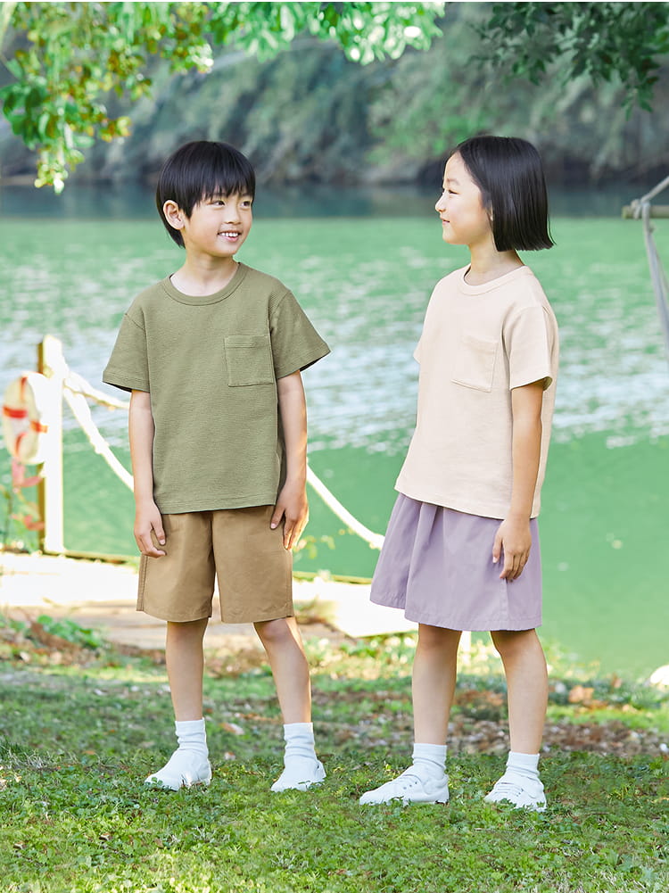 キッズ ワッフル編みクルーネック半袖Ｔシャツ 着用画像