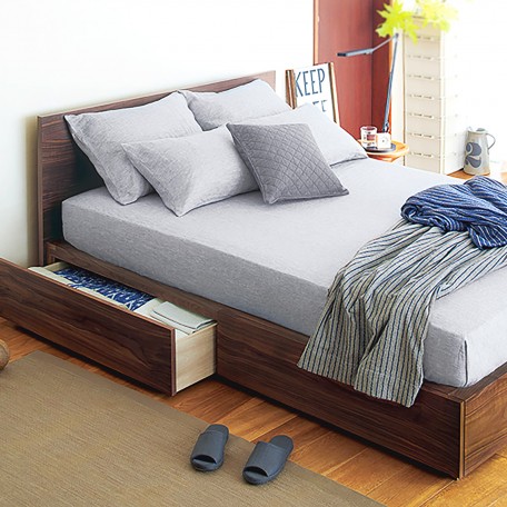 bed (2)