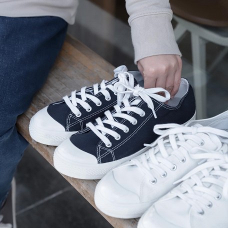 SNEAKER (2)