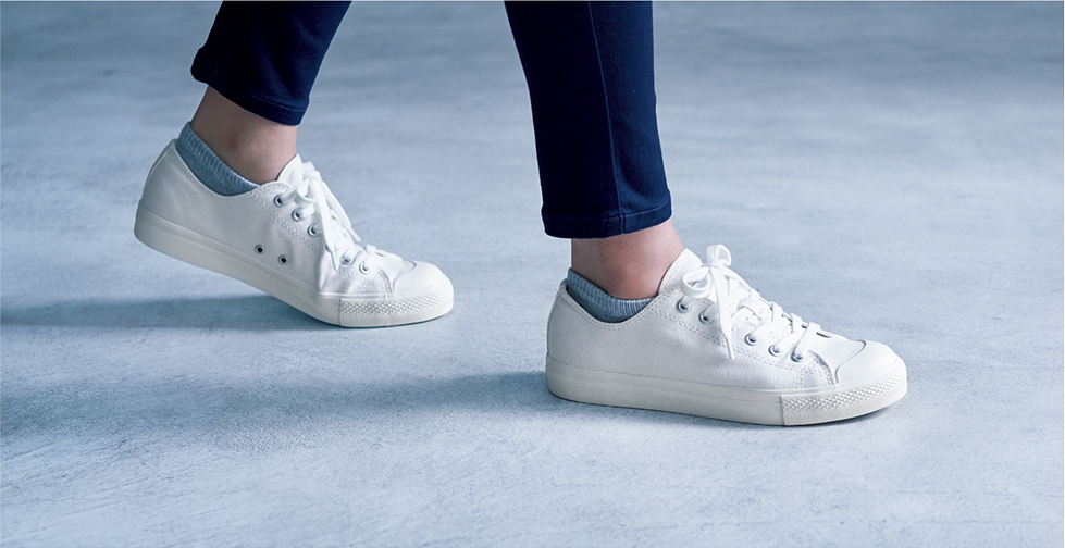 muji sneaker